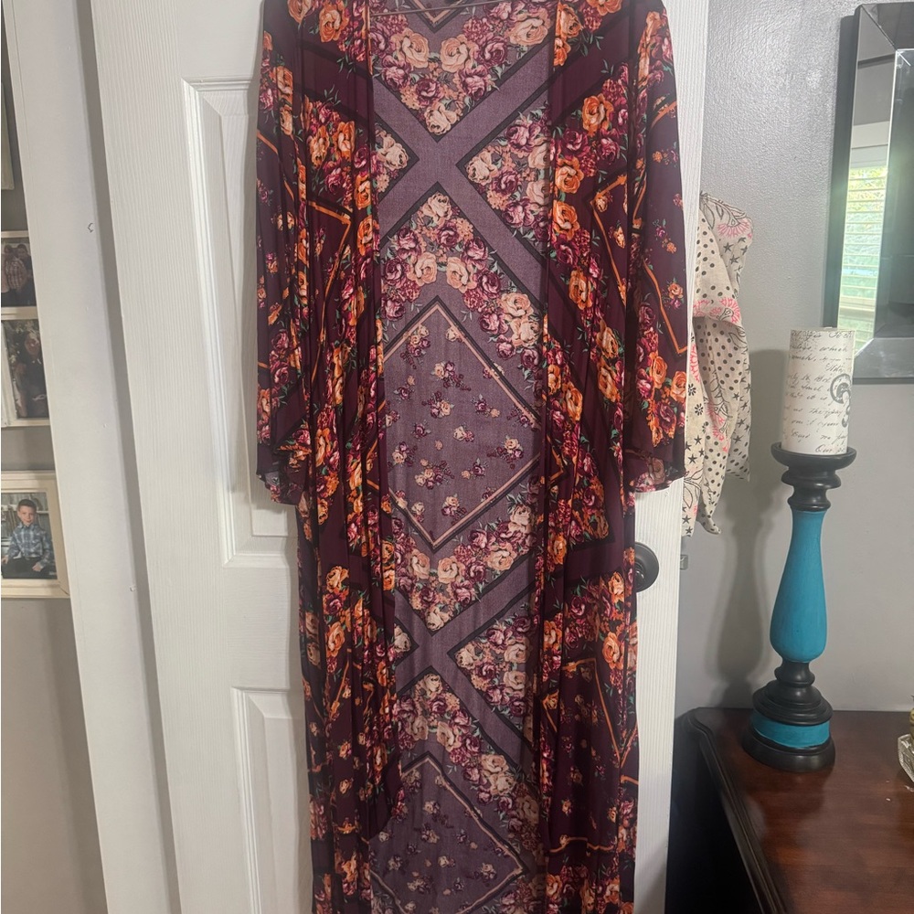 Torrid Burgundy Floral Kimono